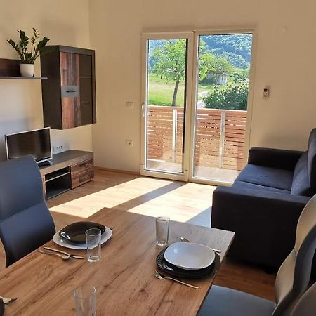 Apartmaji Tmaynka Толмин Екстериор снимка